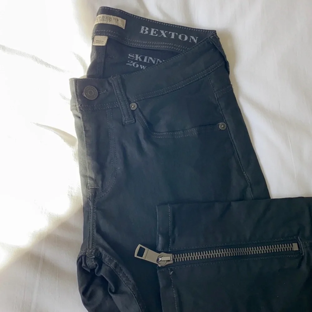 Burberry Charcoal Skinny Jeans for Women - Picture 2 of 4